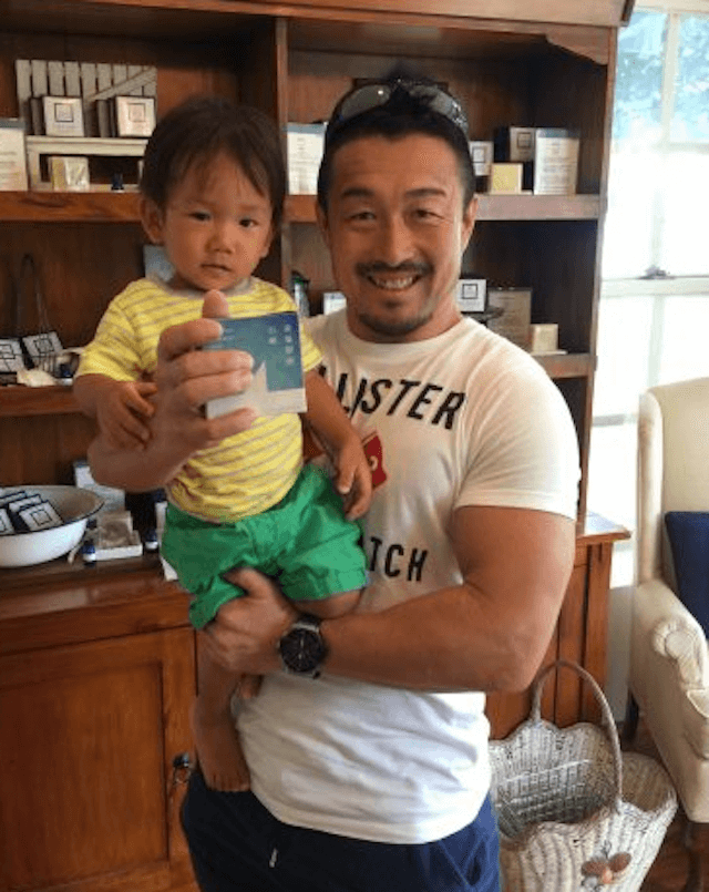 佐藤慎太郎選手の子供写真