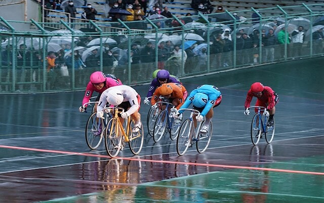 雨による影響画像